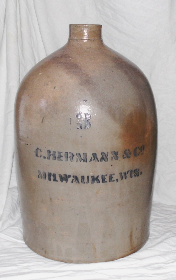 3 Gallon CH. Hermann & Co., Milwaukee, WI  Bee Hive Jug