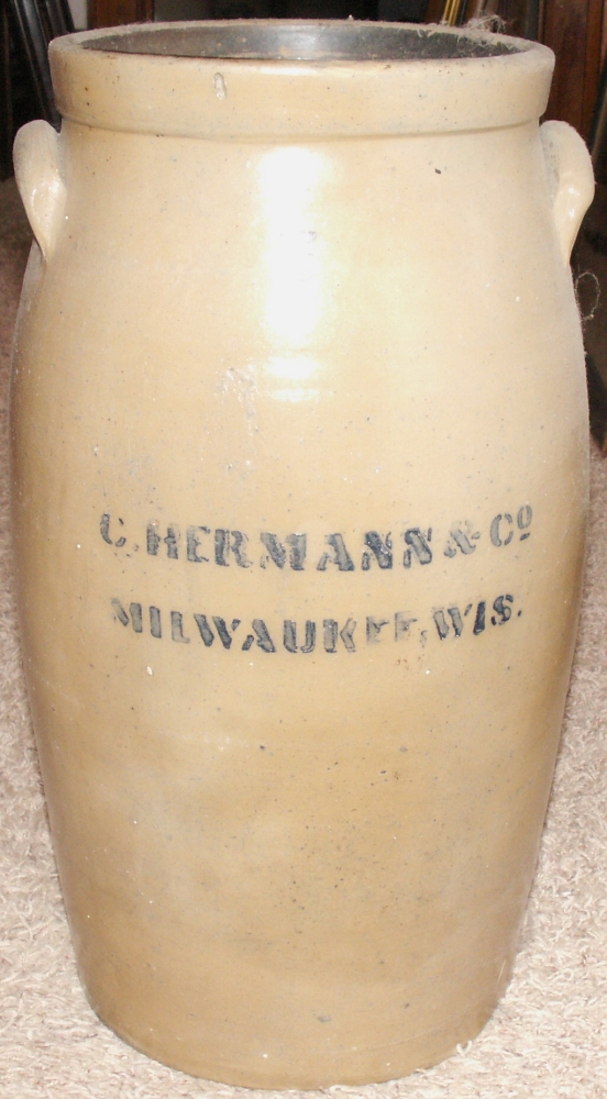 5 Gallon Charles Hermann, Milwaukee, WI Butter Churn