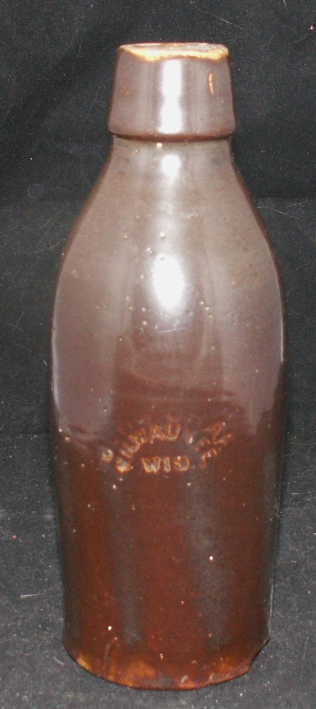 Graf Pint Pottery Bottle